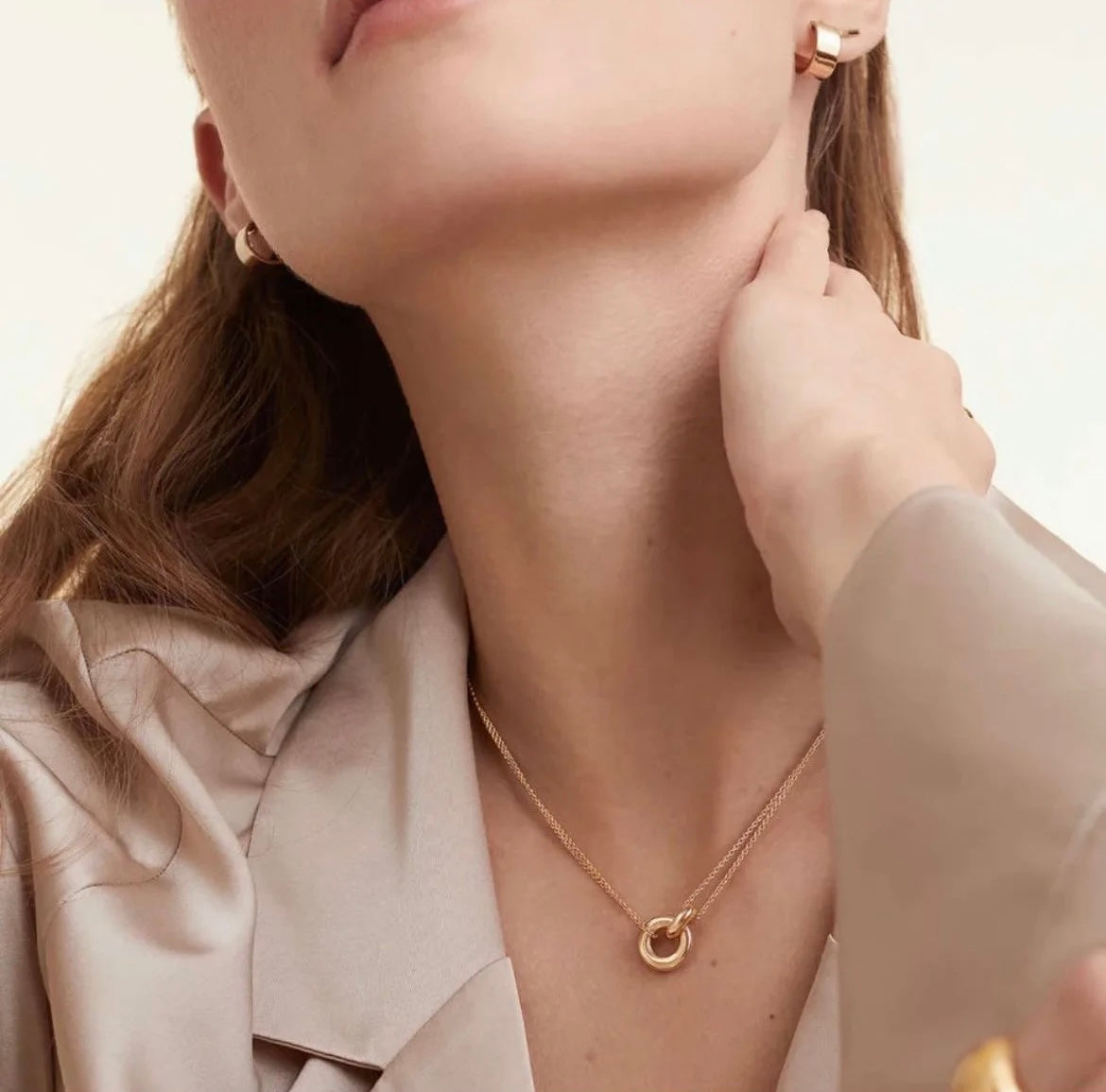 Pari necklace