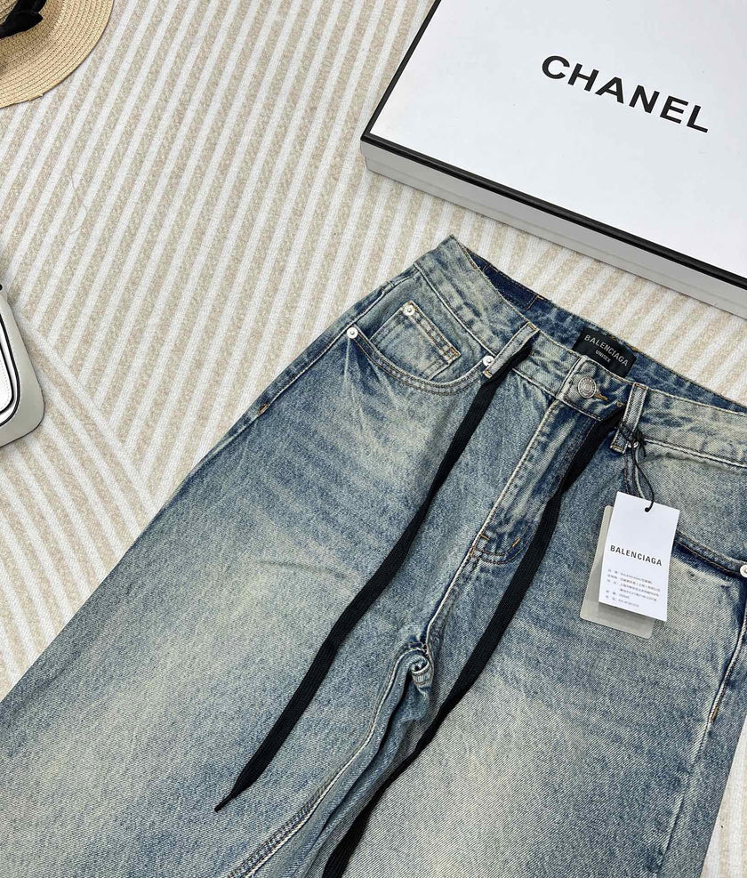 Vintage Wash Wide-Leg Jeans