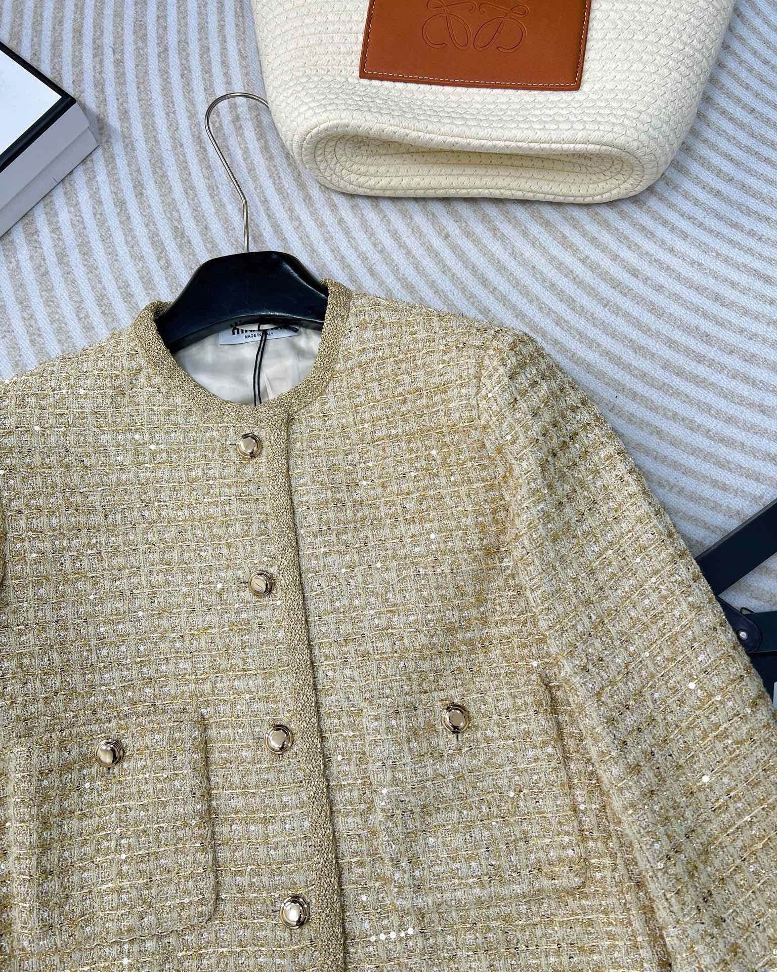 Golden Tweed Pocket Blazer