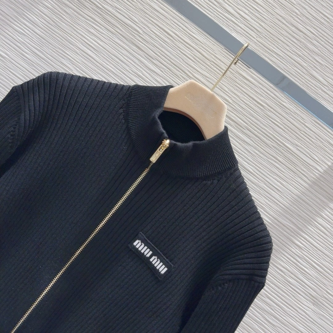 Zip-Up Cropped Ribbed Cardigan