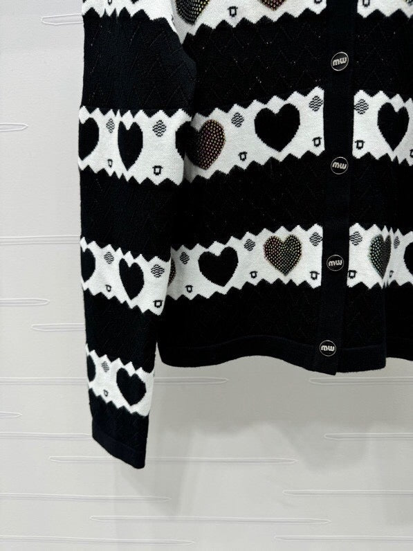 Heart Pattern Button Cardigan