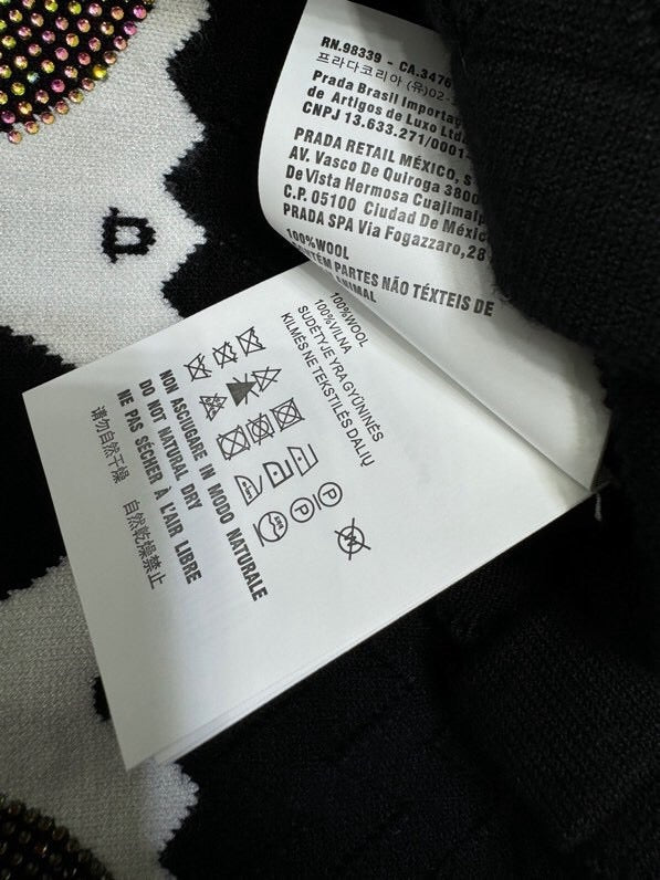 Heart Pattern Button Cardigan
