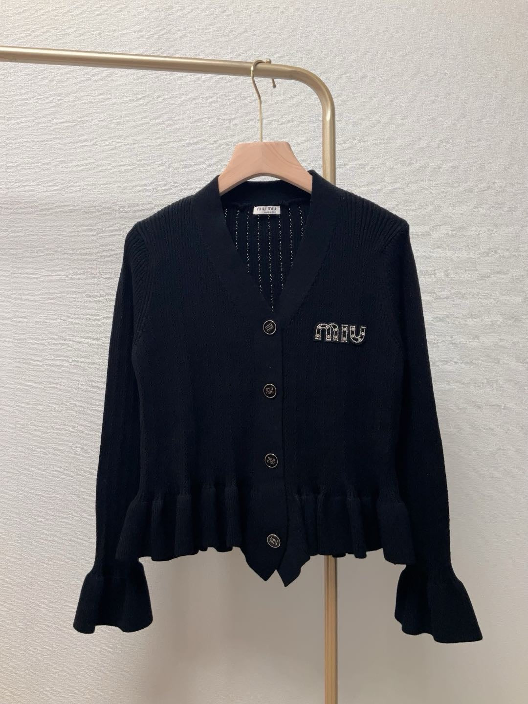 Ruffle Hem Knit Cardigan