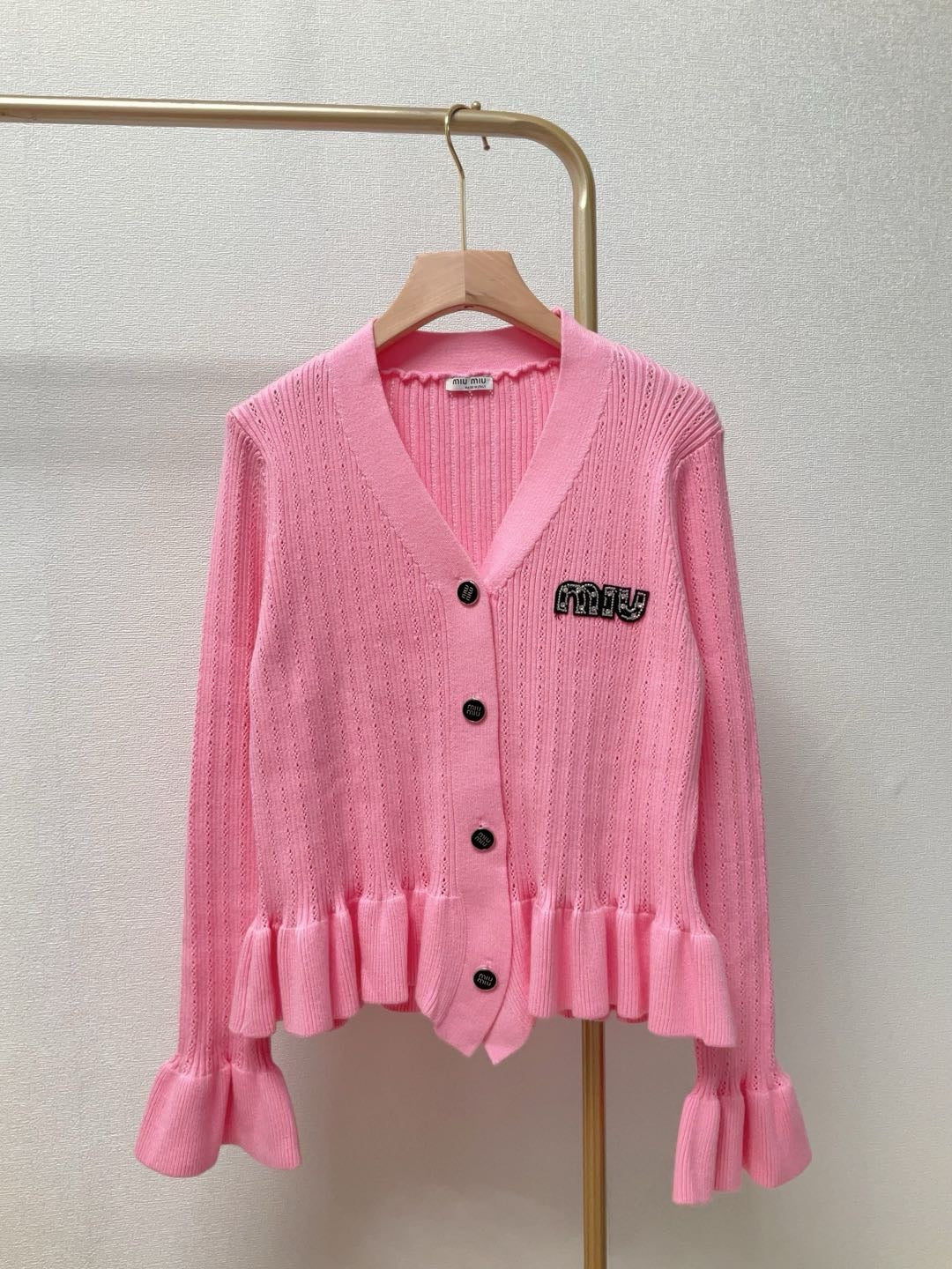 Ruffle Hem Knit Cardigan