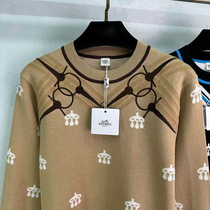Equestrian Motif Knit Sweater
