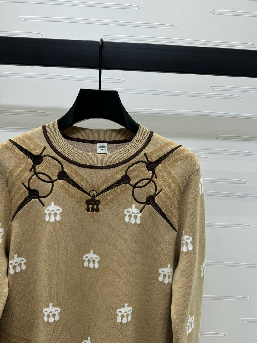 Equestrian Motif Knit Sweater