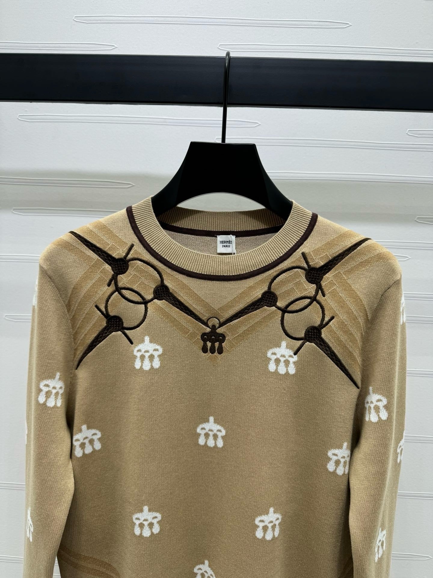 Equestrian Motif Knit Sweater