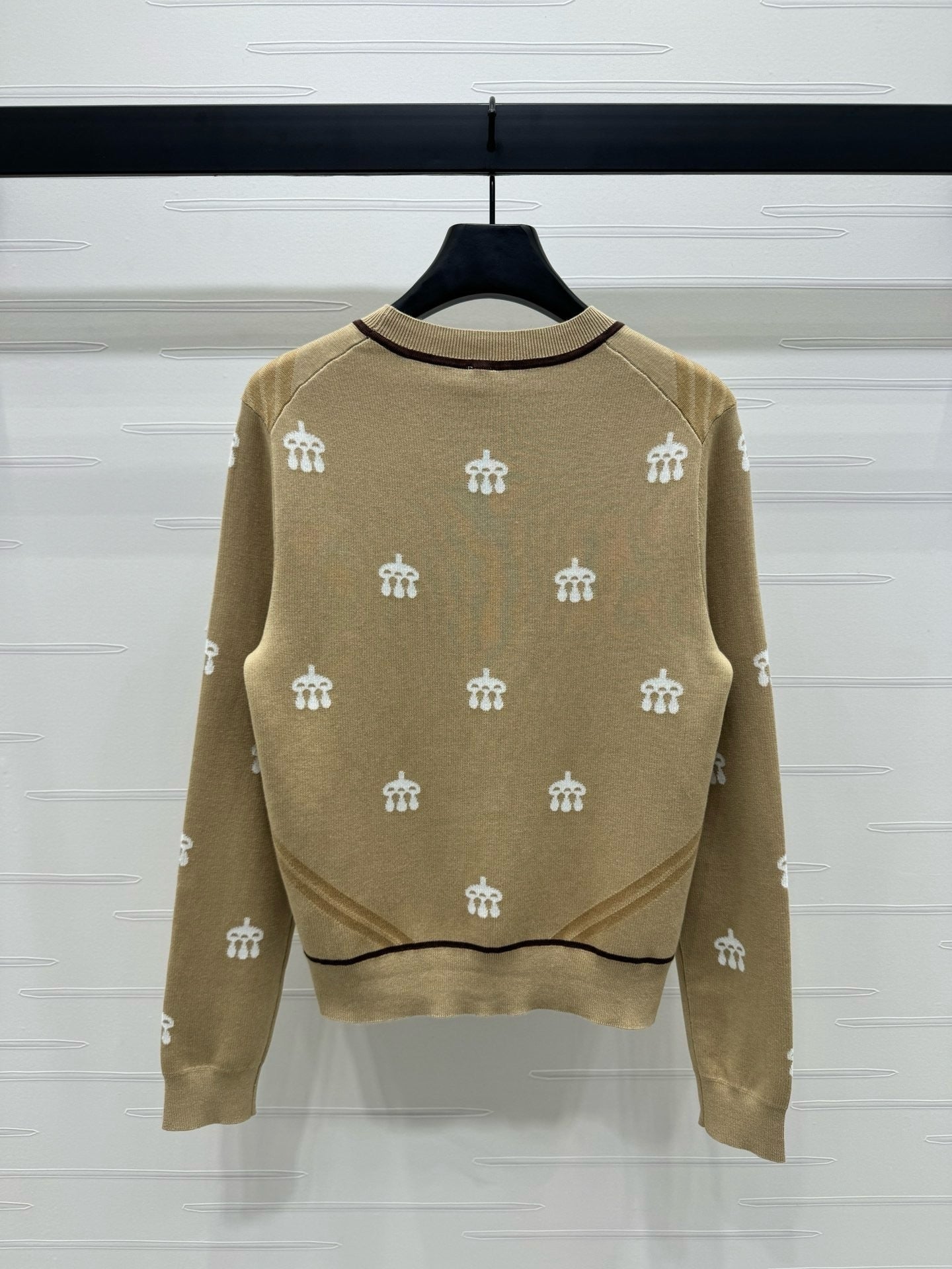 Equestrian Motif Knit Sweater