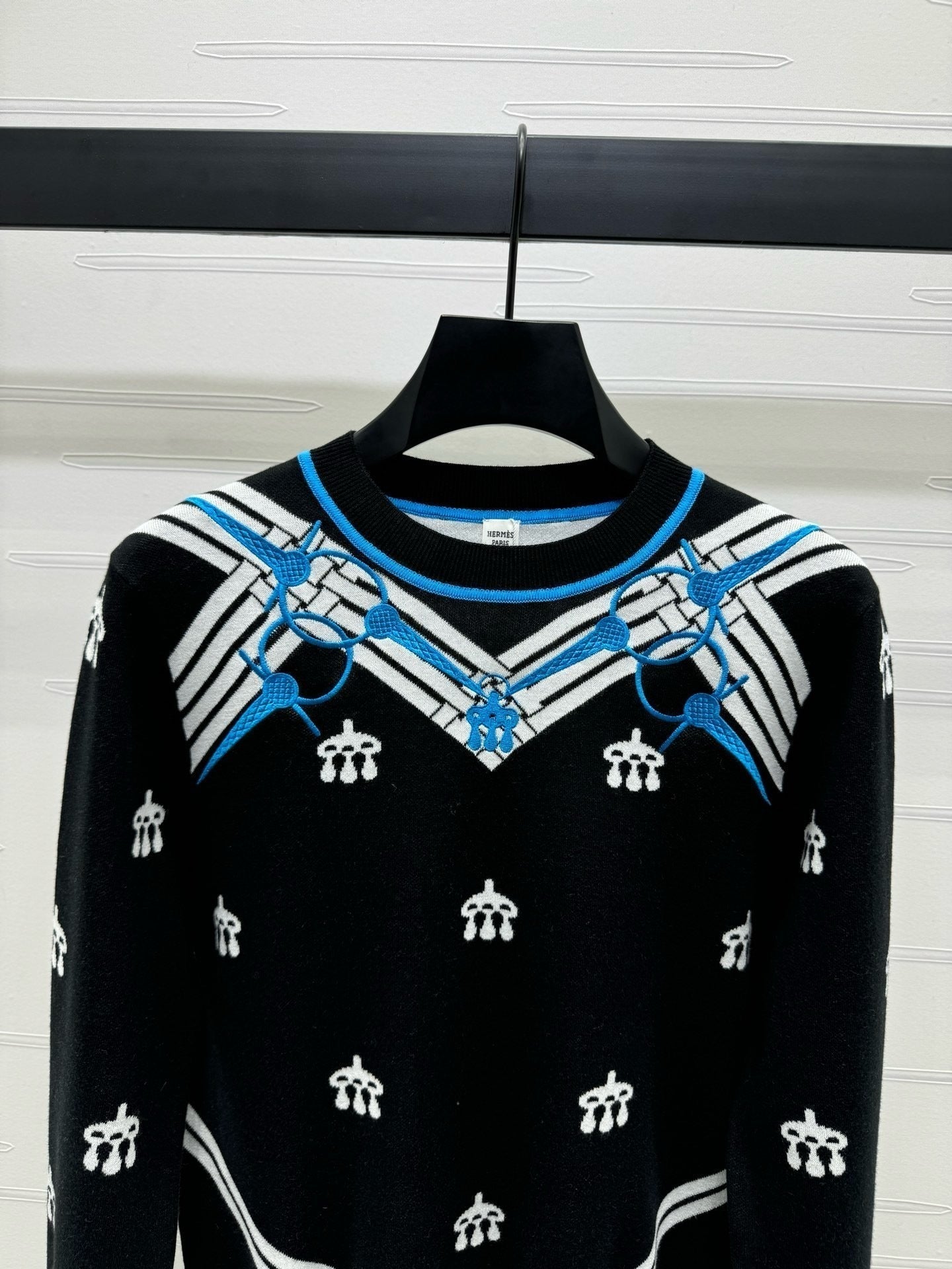 Equestrian Motif Knit Sweater