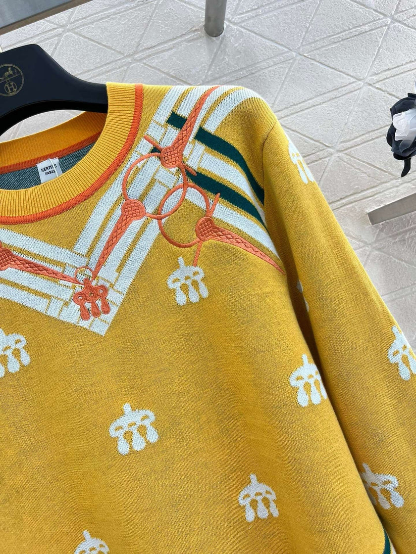 Equestrian Motif Knit Sweater