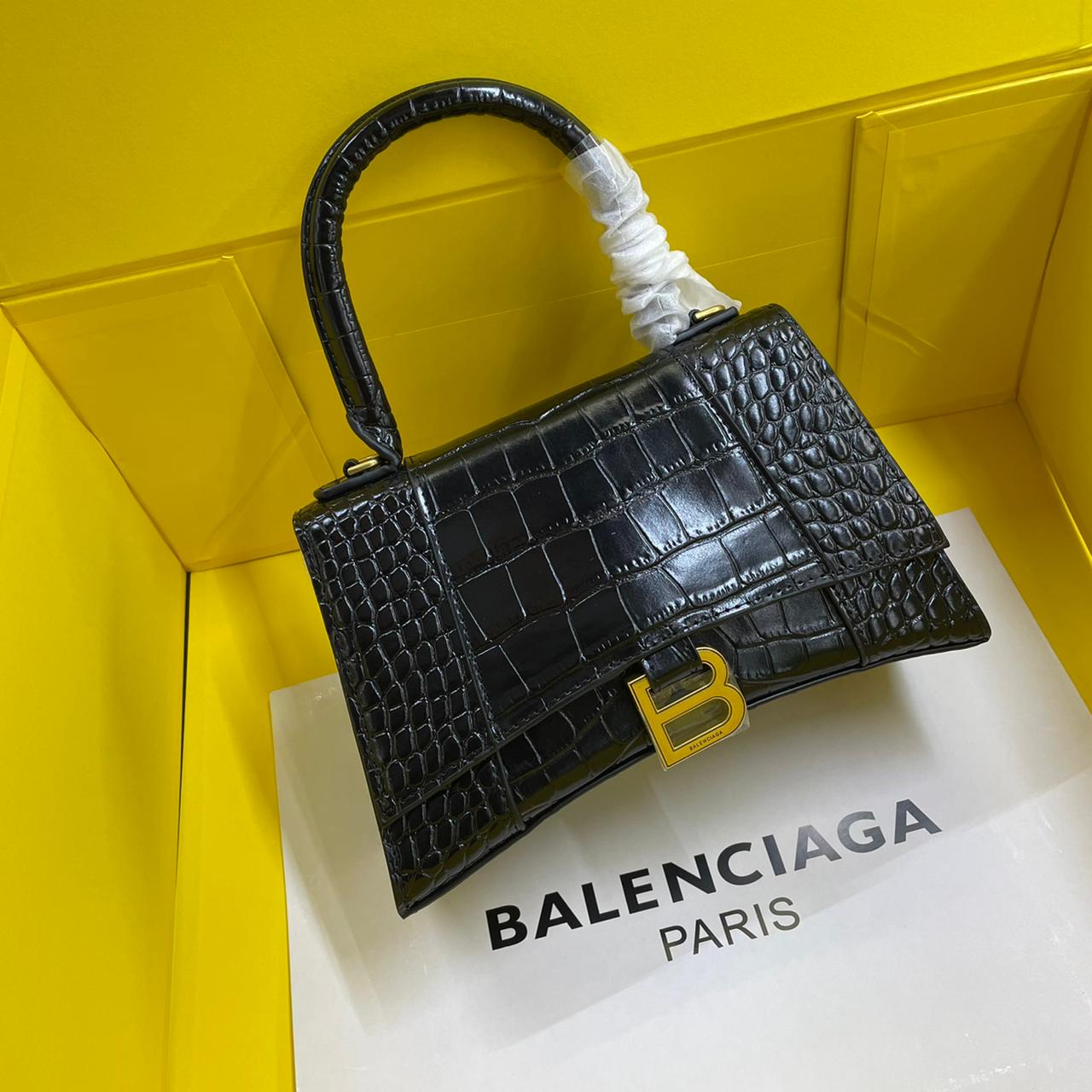 Balenciaga X GG Supreme Medium Bag