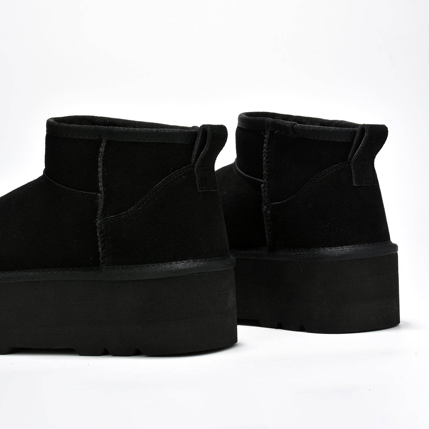 Huggy - Black-OLD