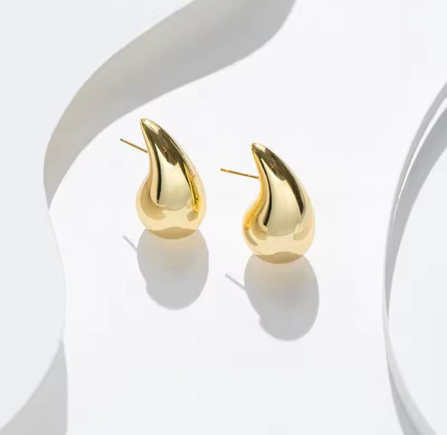 Tear drop earrings