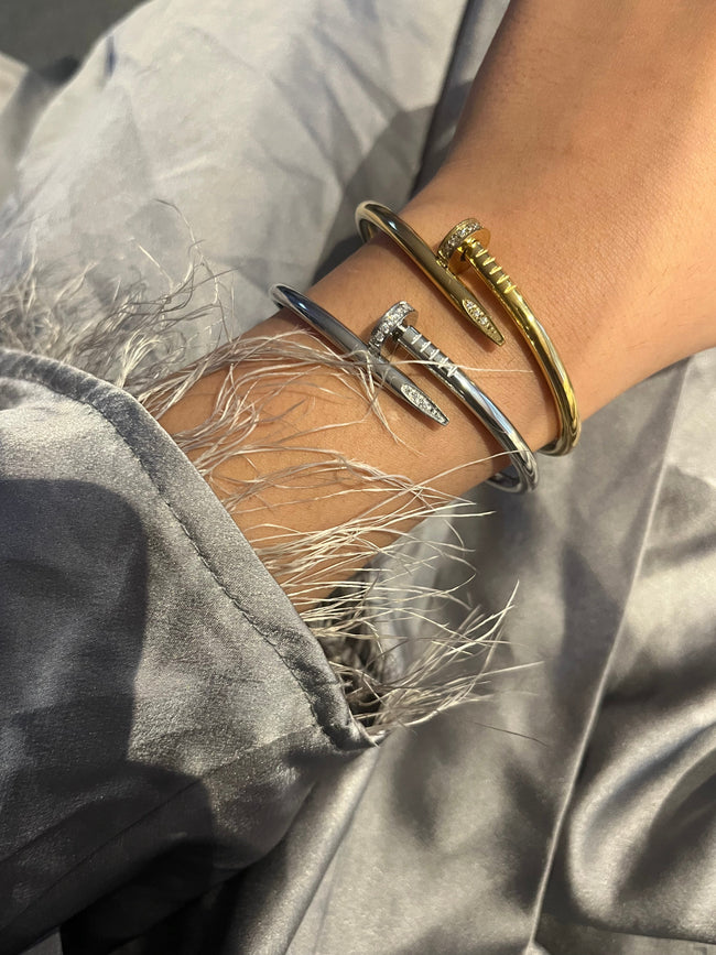 ARIJ stamped half diamond  pin bangle