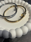 ARIJ plain stamped pin bangle