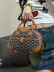 Saint Jeanne Bag