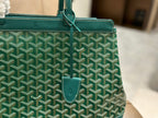 Bellechasse Biaude PM Bag