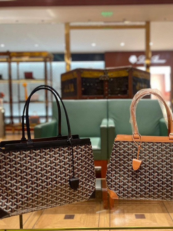 Bellechasse Biaude PM Bag
