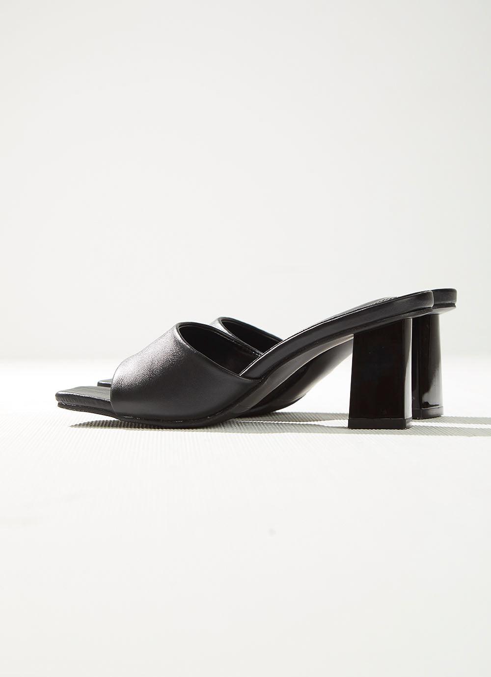 Daisy Mule Heel - Black