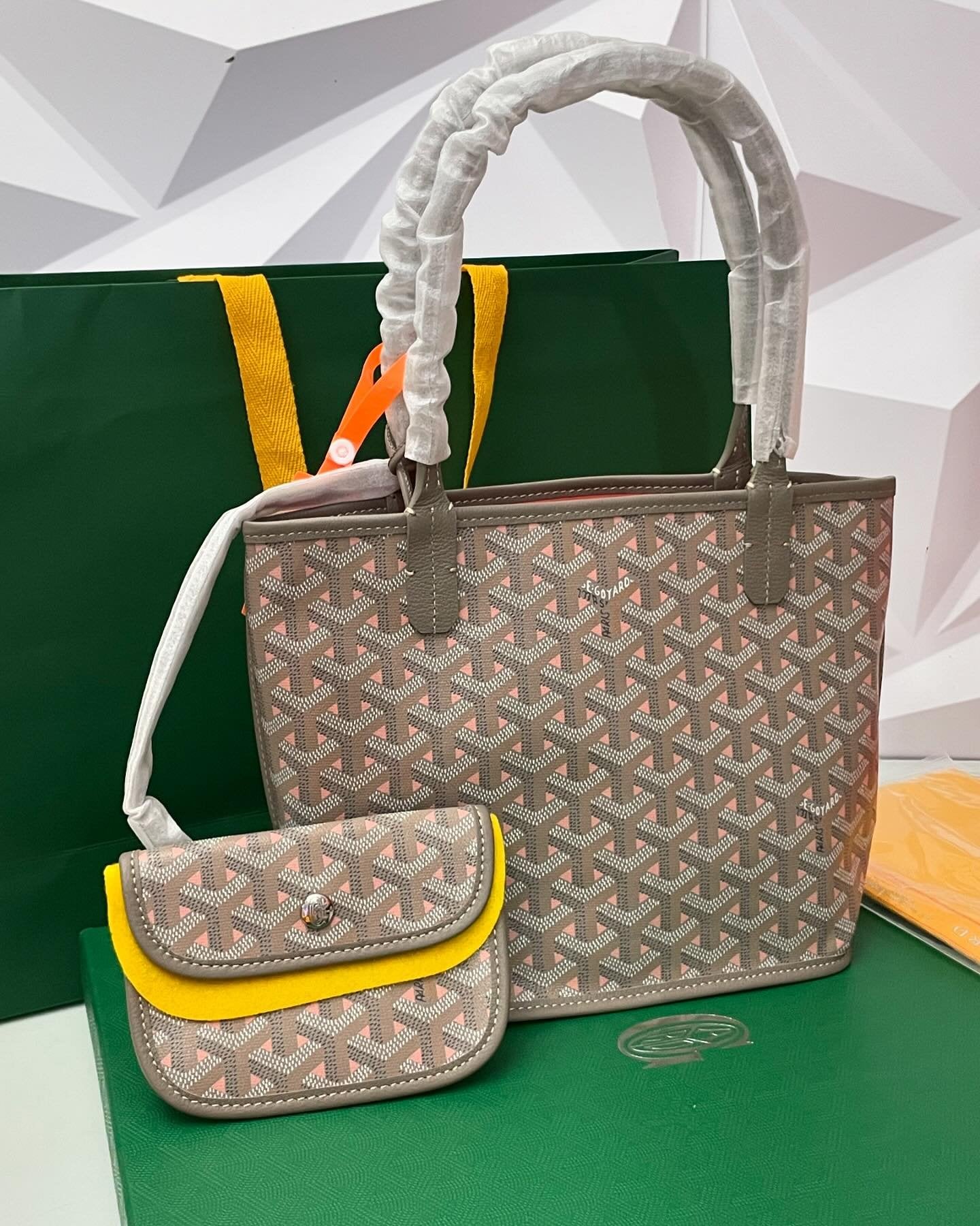 Veyra Reversible Mini Tote
