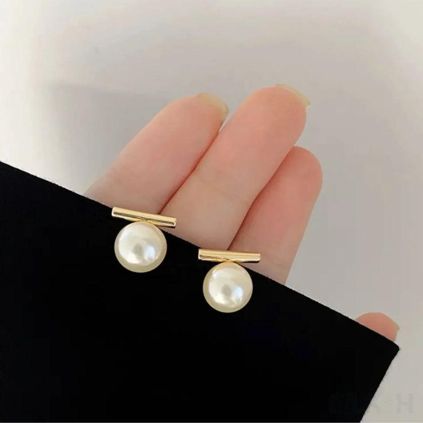 Round 18K Gold Sterling Silver Pearl Stud Bridal Earrings Gia