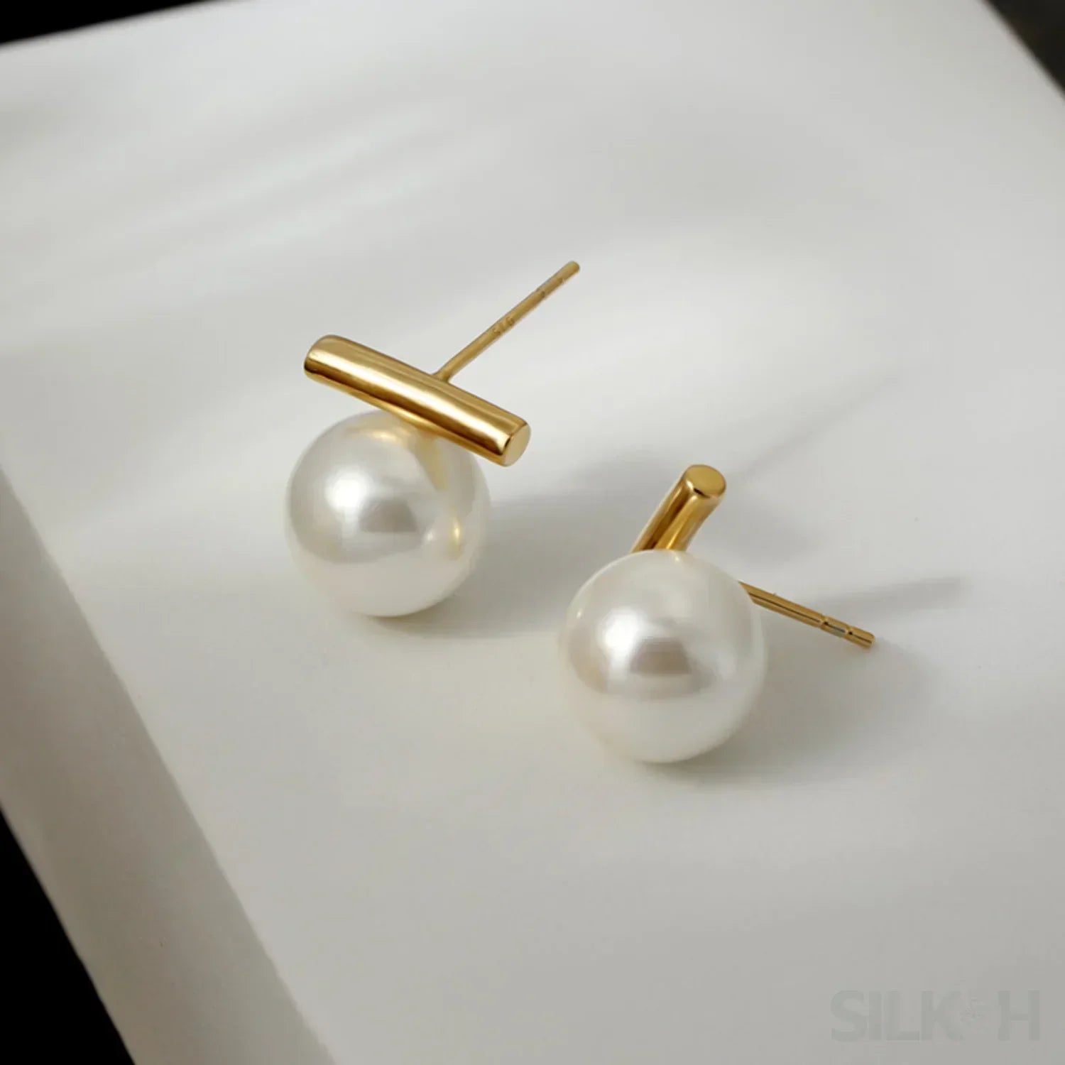 Round 18K Gold Sterling Silver Pearl Stud Bridal Earrings Gia