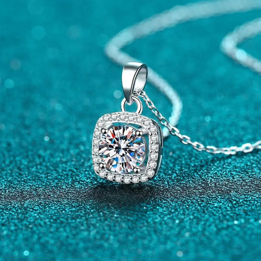 Square Shaped 925 Sterling Silver Moissanite Necklace Ema