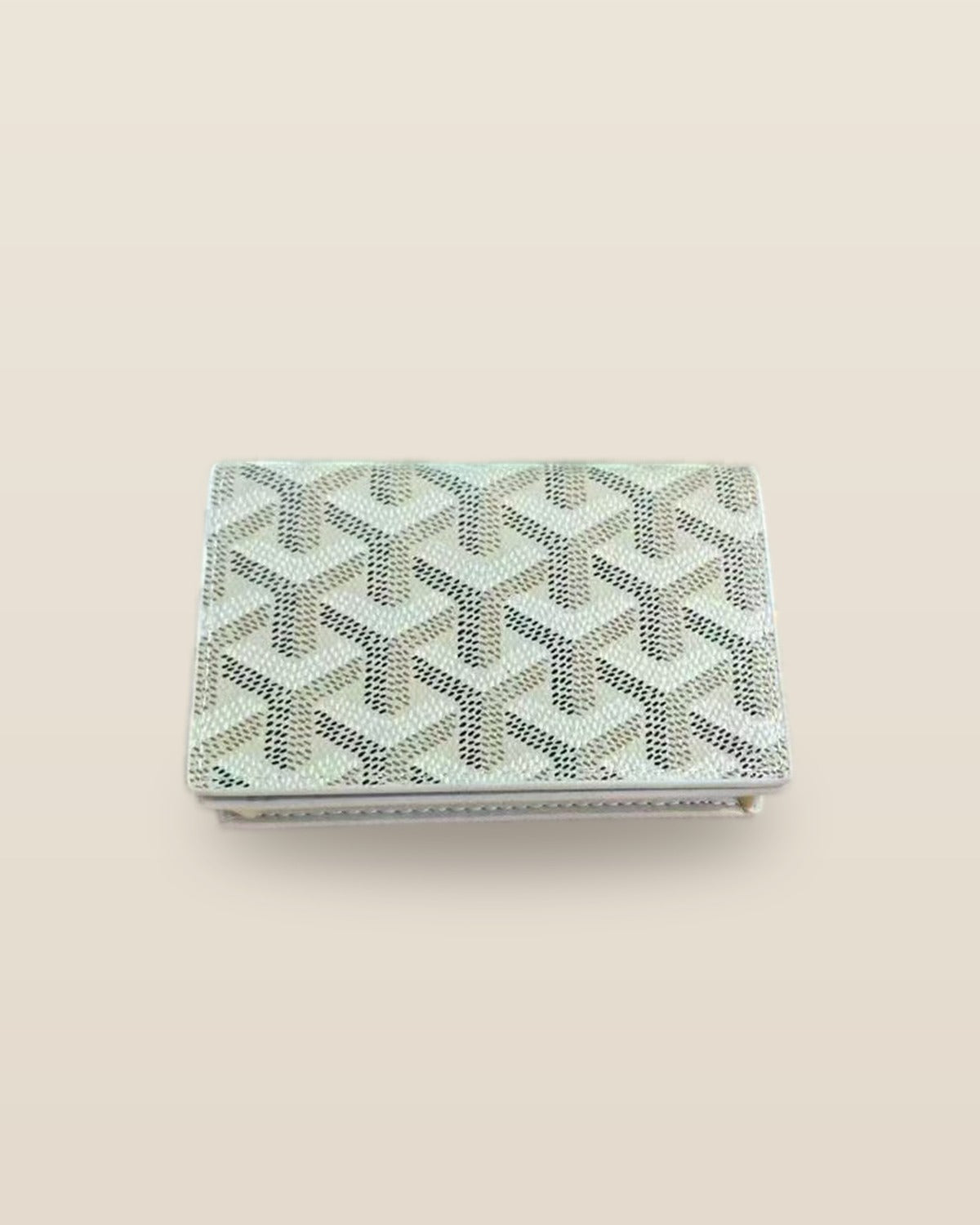 Honore Chevron Card Wallet - Off-white