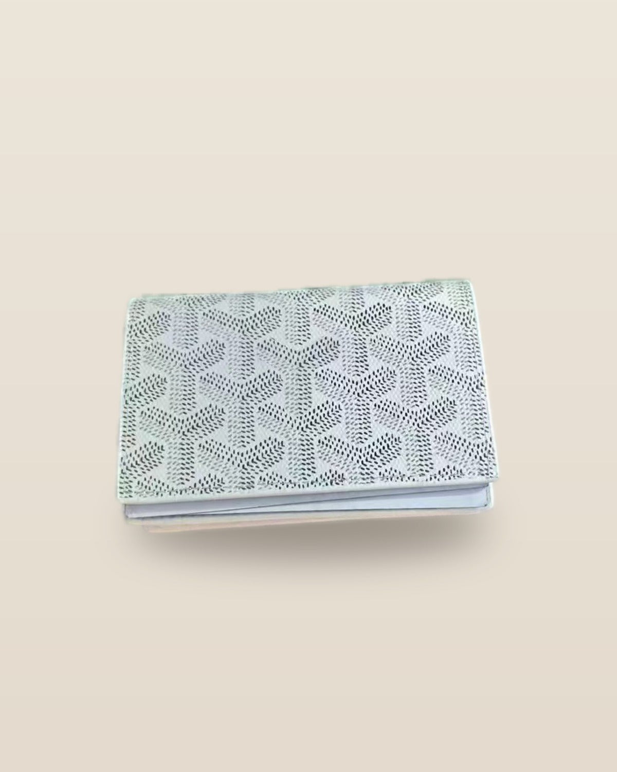 Honore Chevron Card Wallet - White