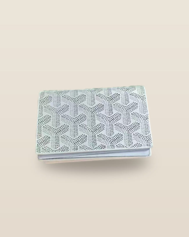 Honore Chevron Card Wallet - White